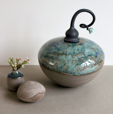 12 object-urn, vase, pebblebox