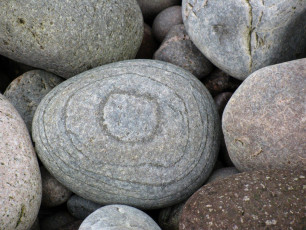 1 real pebble 2012
