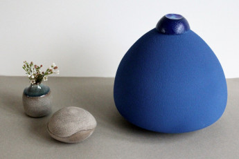 6 object-urn, vase, pebblebox